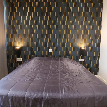 Hotel Logis De La Gare 3*