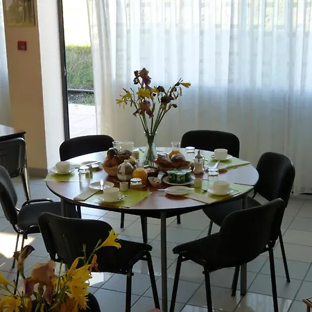 Hotel De La Gare 3*