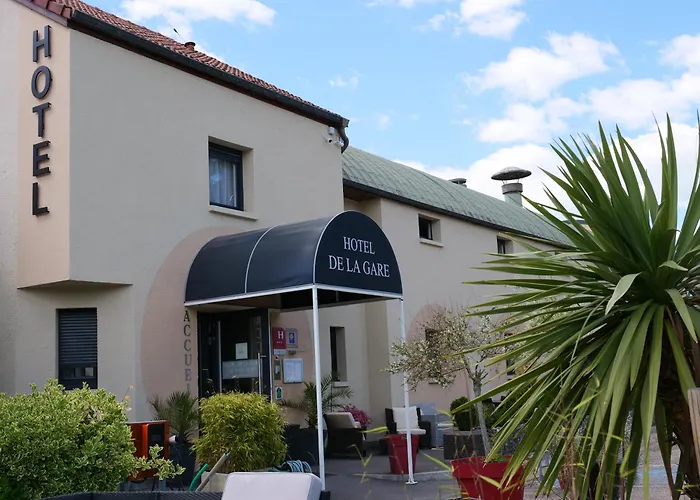 Logis De La Gare Hotell