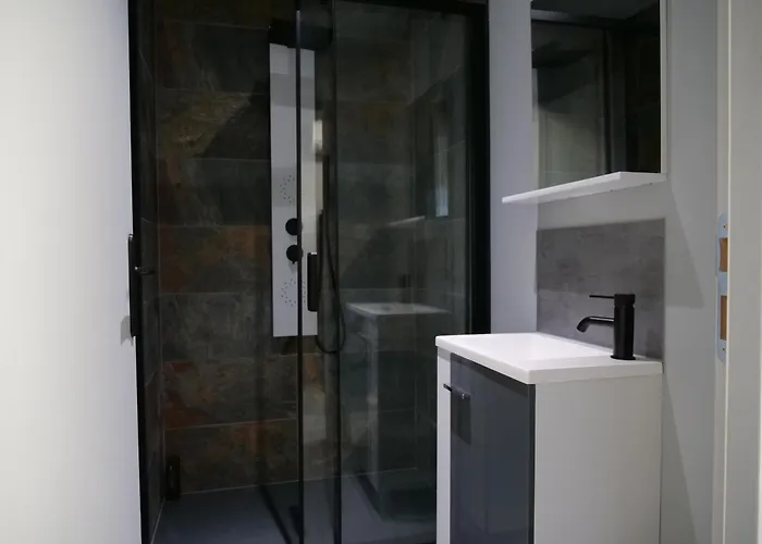 Hotell Logis De La Gare 3*