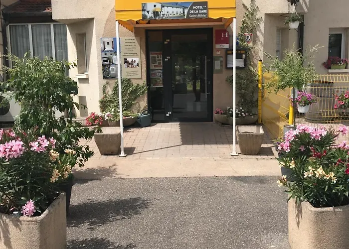 Hotell Logis De La Gare Saint-Mihiel